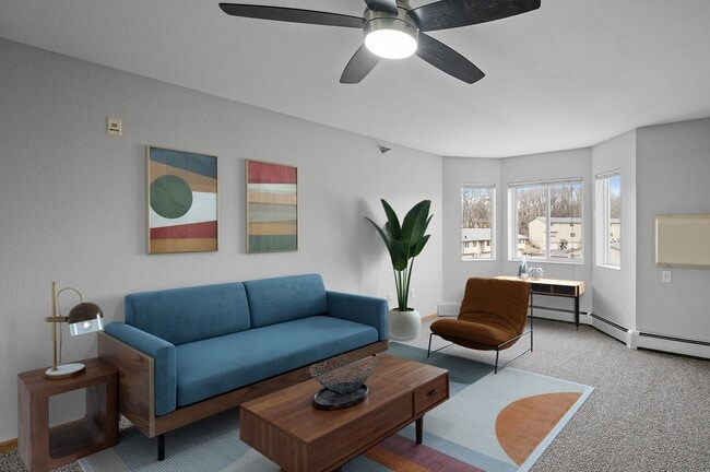 Creekside Commons Apartments