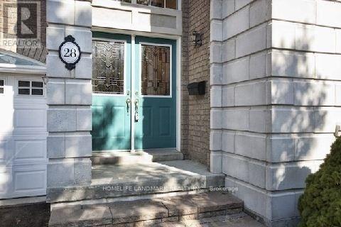 Photo - 28 Gemini Crescent