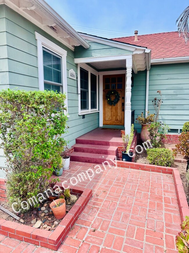 Photo - 4806 Aragon Dr