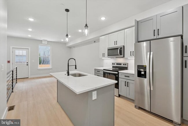 Building Photo - 520 W Susquehanna Ave Rental