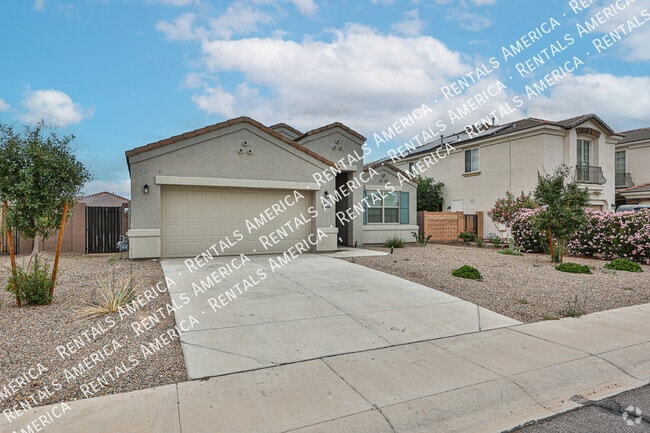 Building Photo - 30041 W Earll Dr Rental