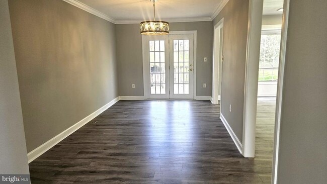 6089 Flagstone Ct