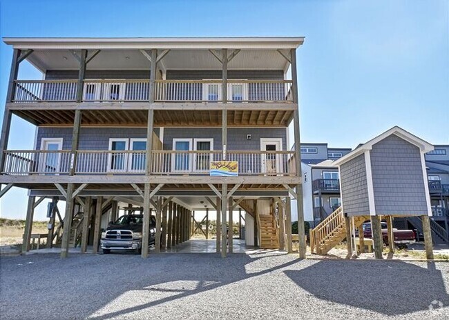 Building Photo - 1942 New River Inlet Rd Rental