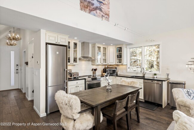 Photo - 800 S Mill St Unit 6A