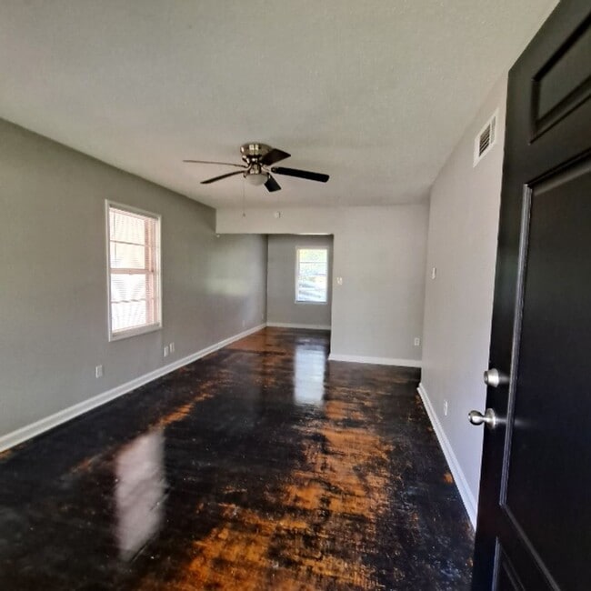 Photo - 3453 Madewell St