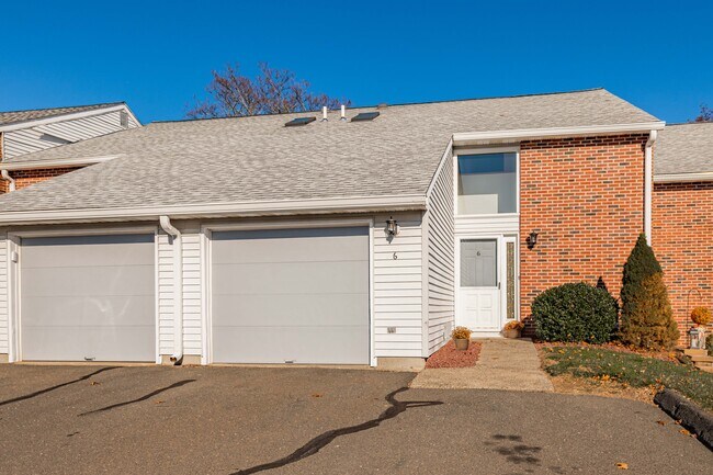 Photo - 705 Lake Ave Unidad 6