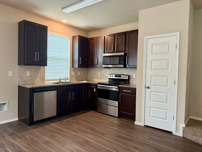 Photo - 10534 Green Rock Dr