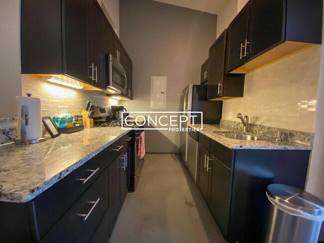 Photo - 160 E Berkeley St Unit 513