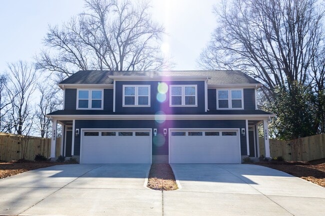 Photo - 2805 Fordwood Dr