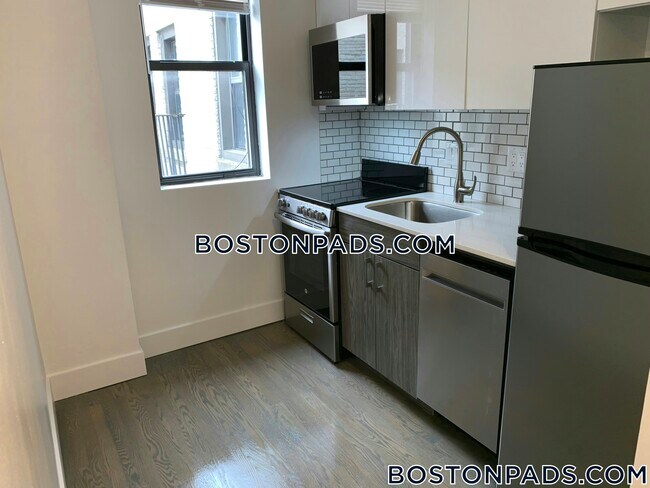 Photo - 11 Peterborough St Unit 21