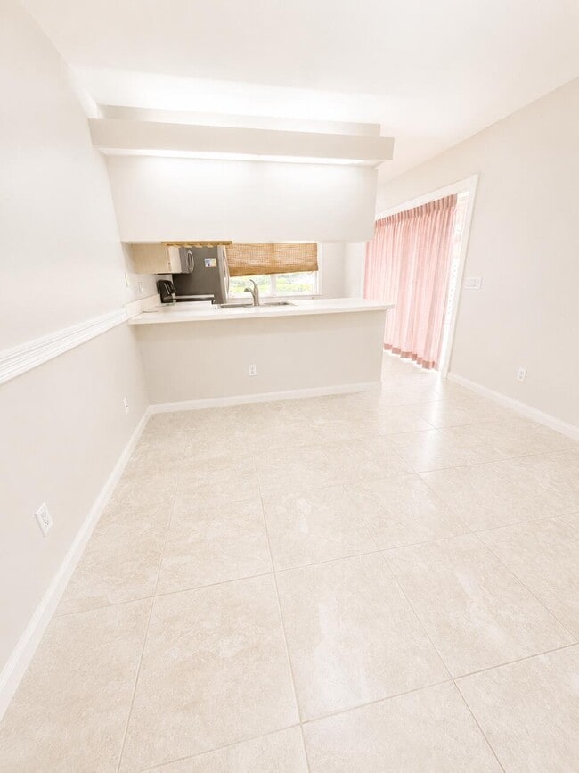 Photo - 3115 Kingston Ct
