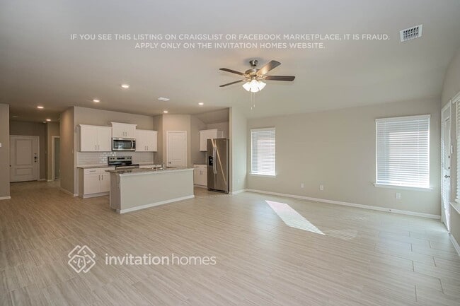 Photo - 422 Lubbock Dr