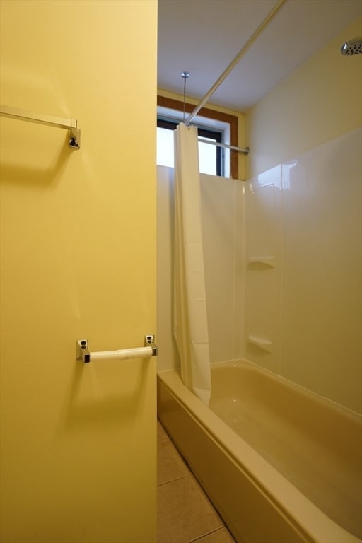 Photo - 96 Nichols Ave Unit B