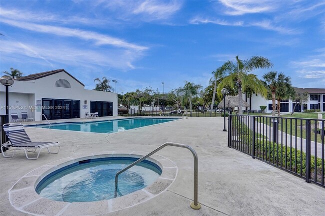 Photo - 210 Lake Pointe Dr Condo Unit 310