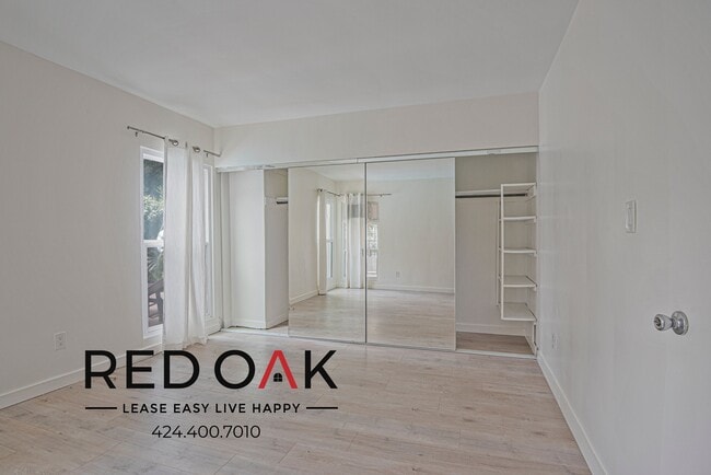 Photo - 1327 Laurel Ave Unit 8