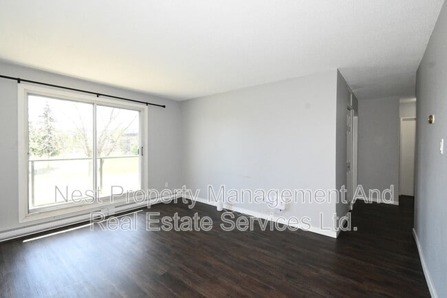 4280 Quentin Ave