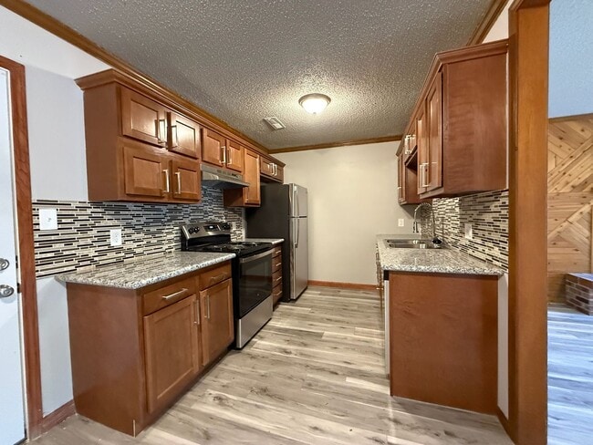 Photo - 3 bedroom 1 bath near 37th & Topeka