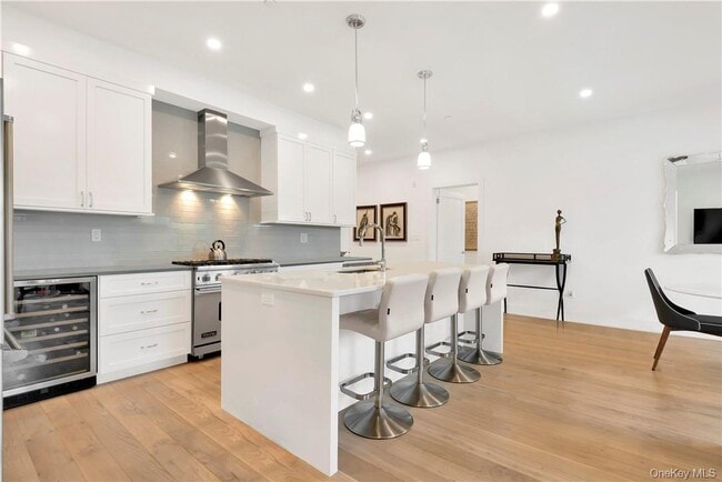 Photo - 8 Boulevard W Unit Penthouse 1