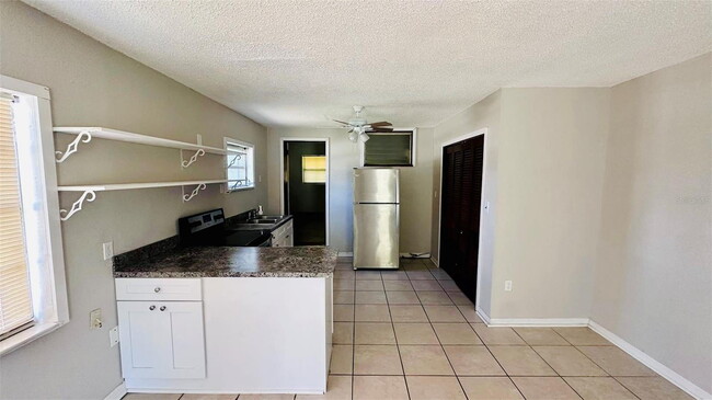 Photo - 1310 N Combee Rd