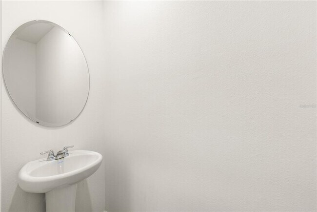 Photo - 1264 Draintree St