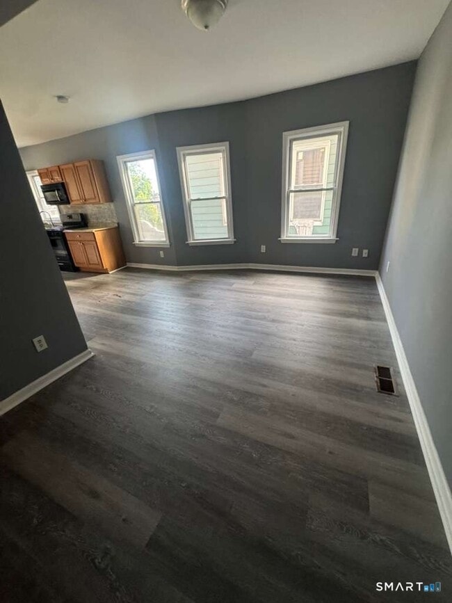 Photo - 1357 Fairfield Ave