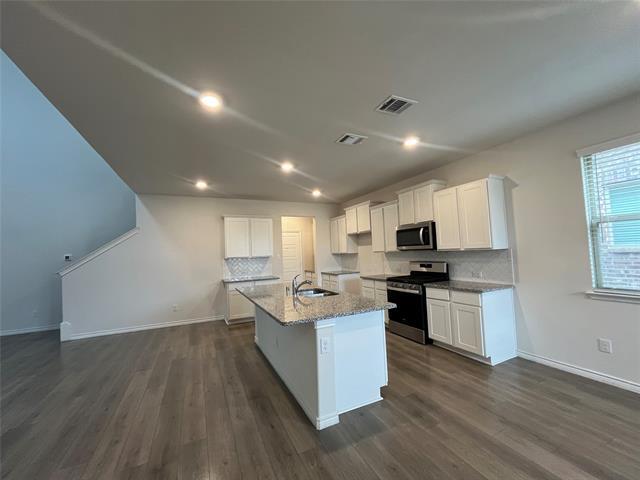 Photo - 1601 Princeton Dr