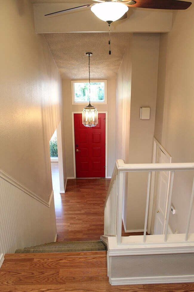Photo - Beautifully Updated Milwaukie 3 Bedroom Sp...