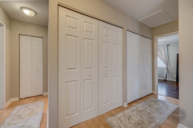 Photo - 1306 Canyon Run Rd