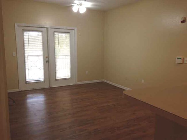 Building Photo - 2010 E Palm Ave Unit 15208