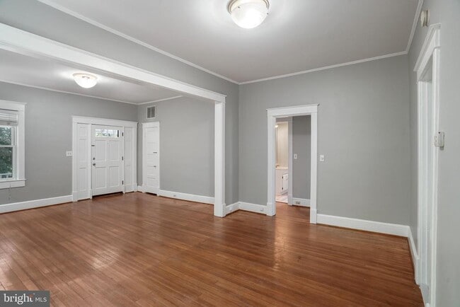 Photo - 2417 Washington Blvd