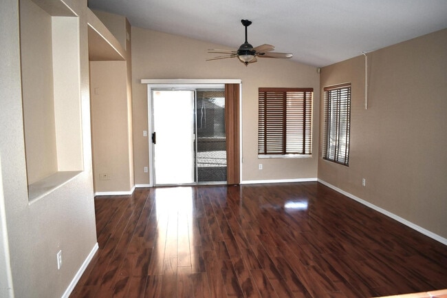 Photo - 10316 N 94th Ln