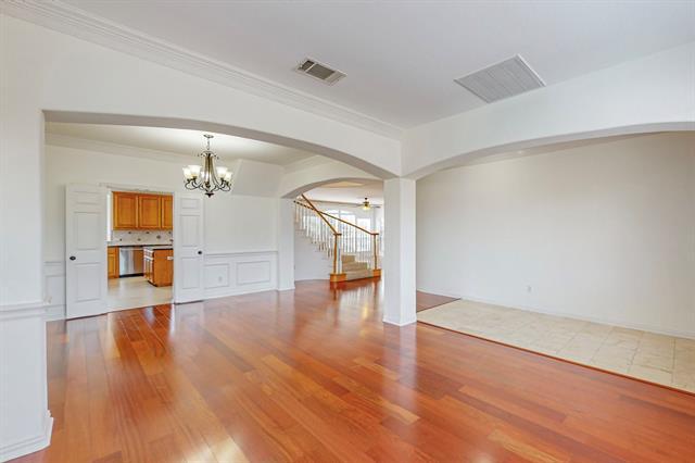 Photo - 8609 Rugby Rd