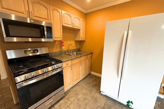 Photo - Spacious 1-Bedroom Lower-Level Apartment with Private Patio