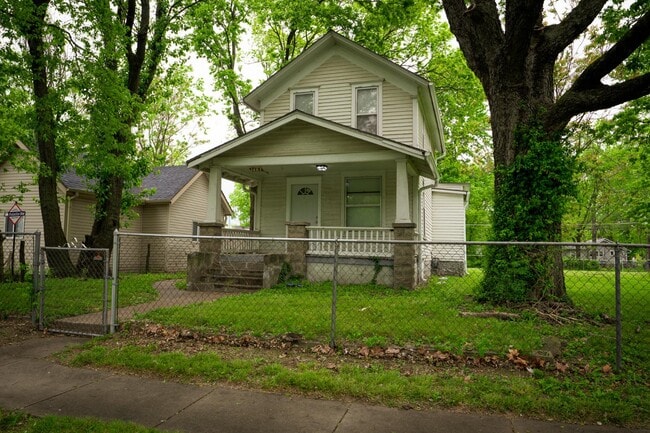 Photo - 1407 NW Jackson St