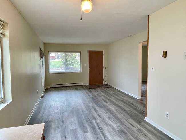 Photo - 753 Westpoint Ave Unit 753