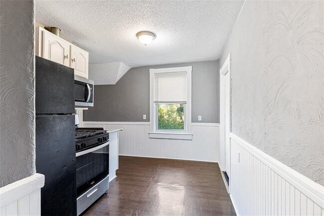 Photo - 92 Centre St Unit 3