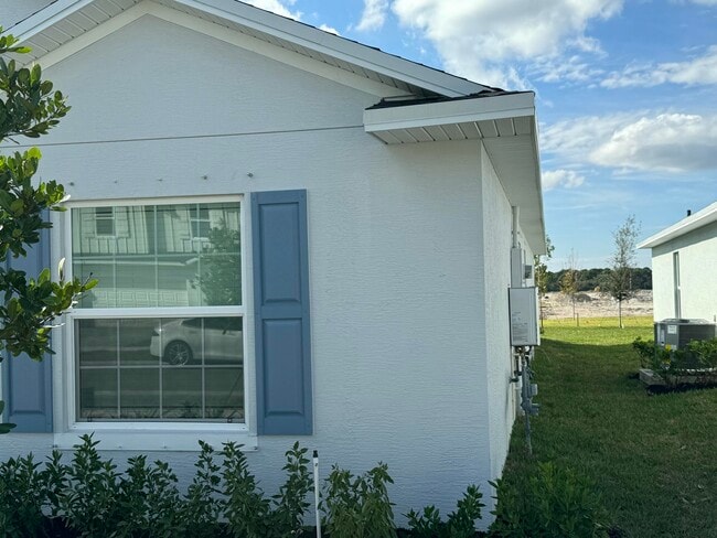 Photo - 10468 NW Suncrest Lp