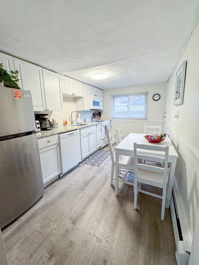 Photo - 1 bedroom in Brookline MA 02445 Unit 2B