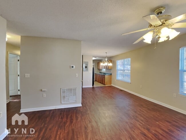 Photo - 202 Jubilee Dr