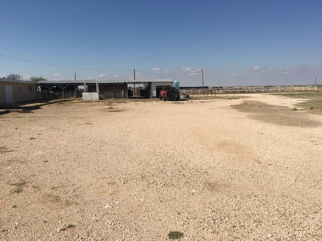 Photo - Livestock Auction converted to home 5 mile...