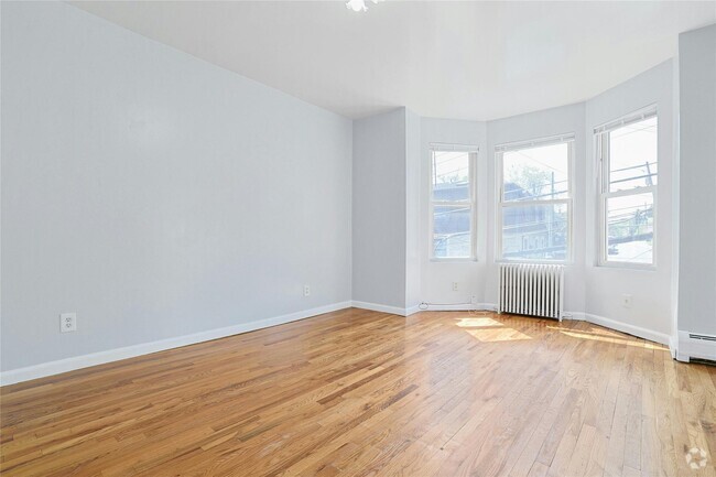 Building Photo - 202 Main St Unit # 2E Rental
