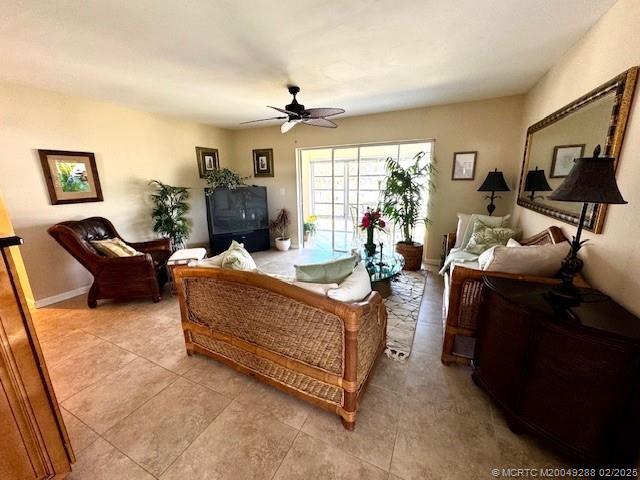 Photo - 944 NW Spruce Ridge Dr Unit B-5