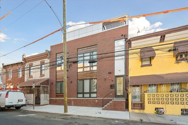 Photo - Aston Lofts