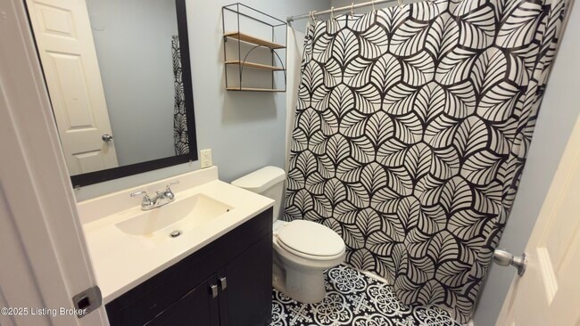 Photo - 1410 Plank Rd