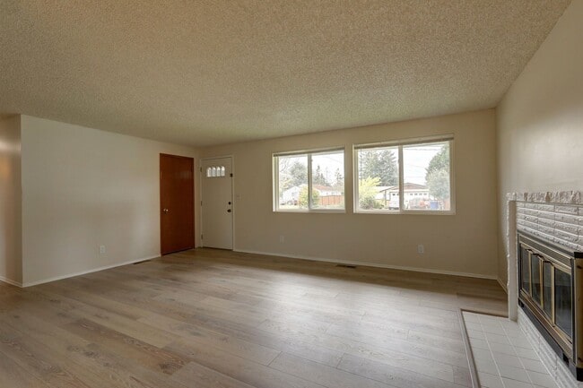 Photo - Beautiful, Remodeled Burien Rambler Available Now! 3 Bedrooms Plus Den!
