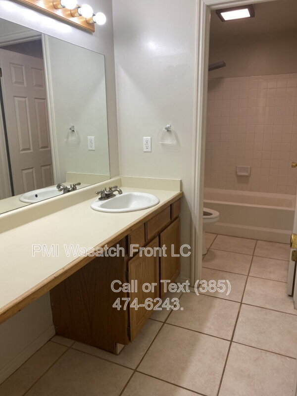 Photo - 3372 W 3470 S