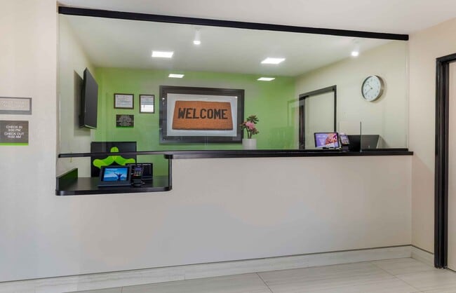 Photo - Furnished Studio-Arlington - Six Flags