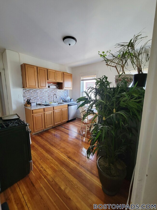 Photo - 32 Juliette St Apartment Unit 2