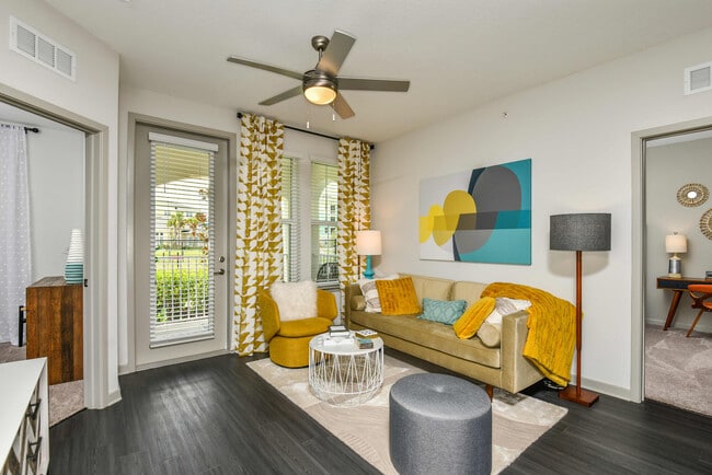 Isla apartments — community photo
