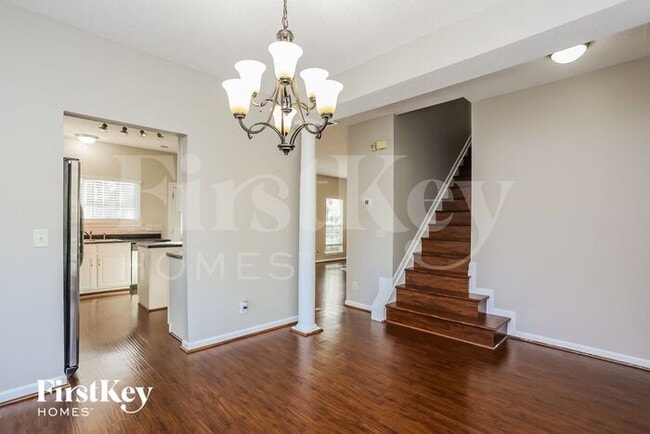 Photo - 1115 Fieldstone Dr